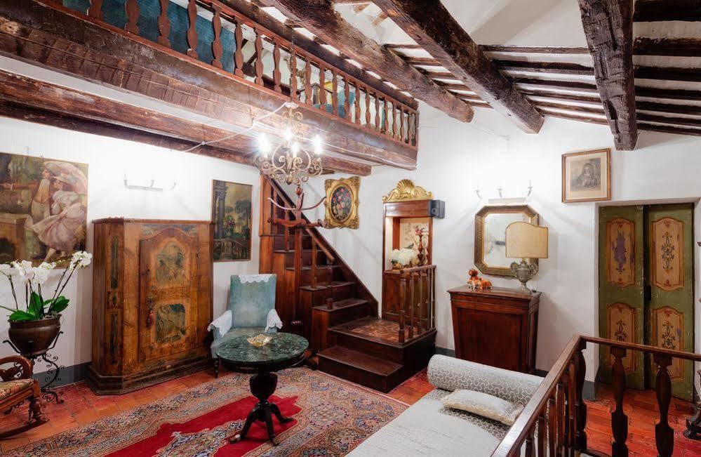 B&B La Residenza Del Poeta Montesicuro Kültér fotó