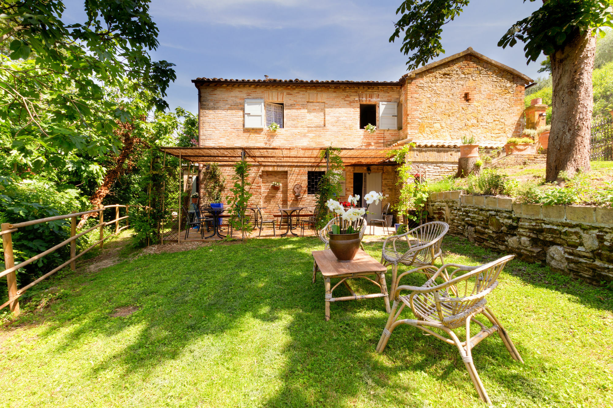 B&B La Residenza Del Poeta Montesicuro Kültér fotó